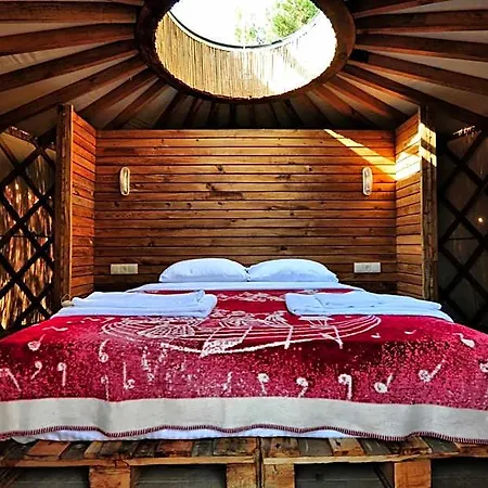 Chakra Kabak Hotel