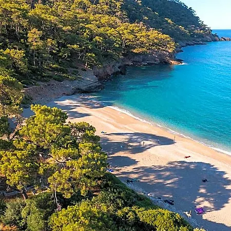 Hotel Chakra Kabak 4*